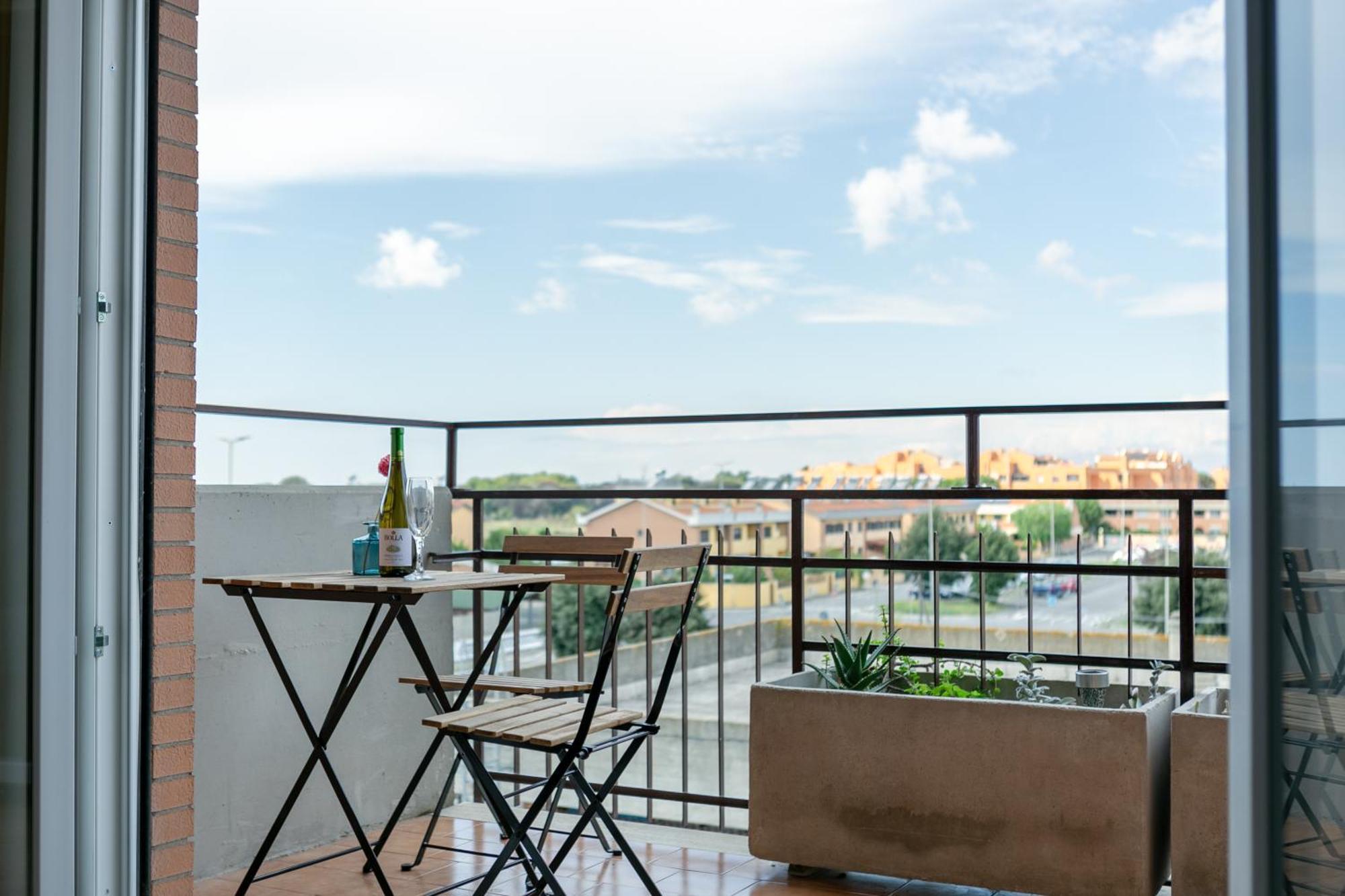 House Of The Dragon Apartment Acilia Ngoại thất bức ảnh
